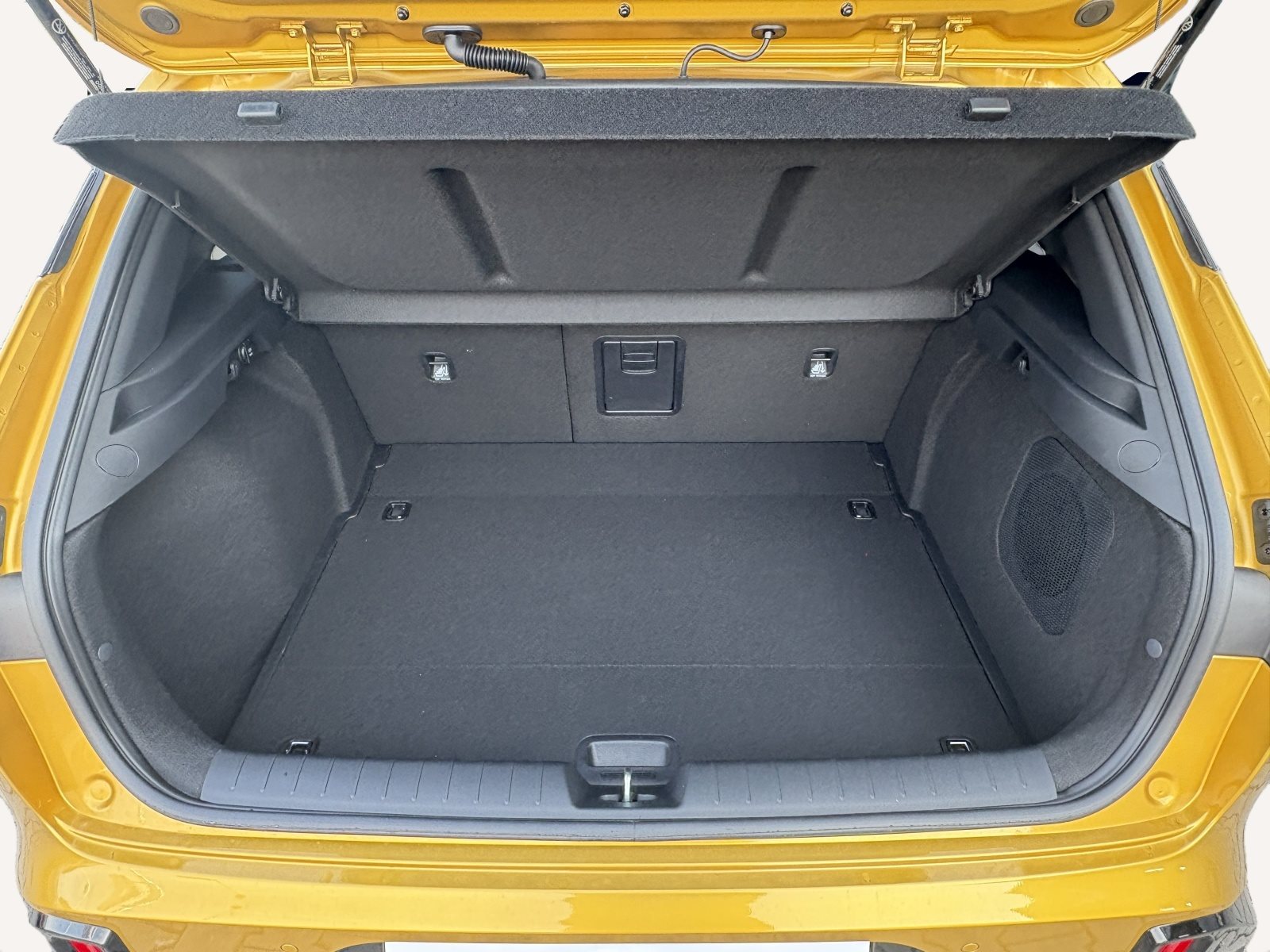 Kia K4 – Bild 8
