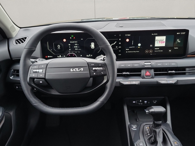 Kia K4 – Bild 12