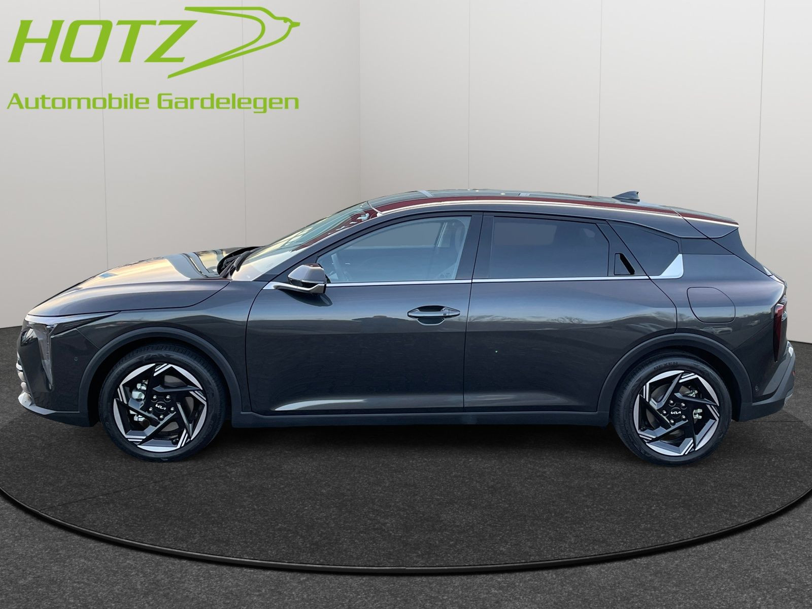 Kia K4