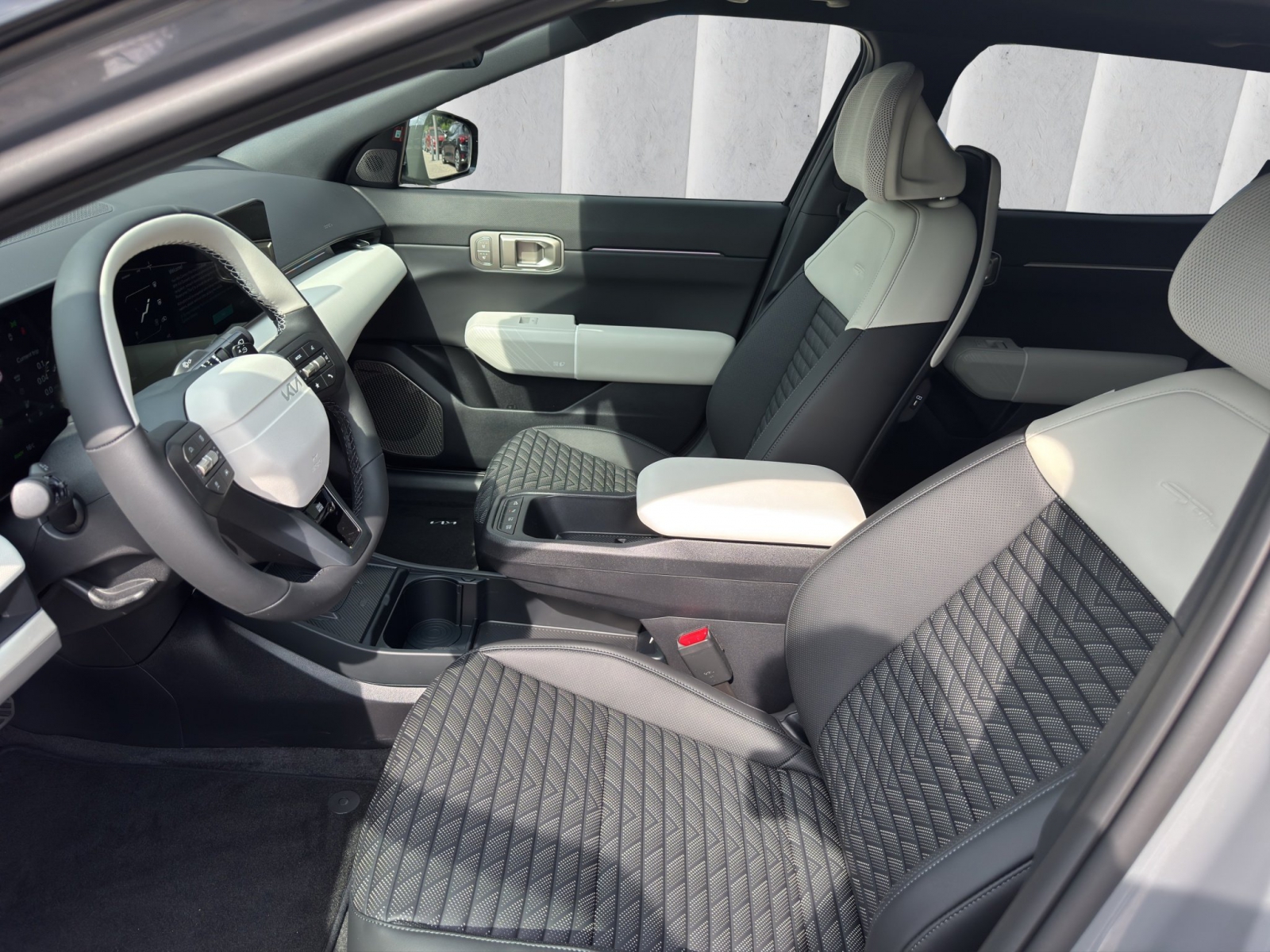 Kia EV4 Fastback – Bild 10