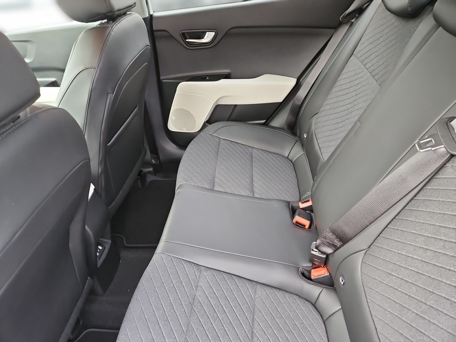 Kia Stonic – Bild 8