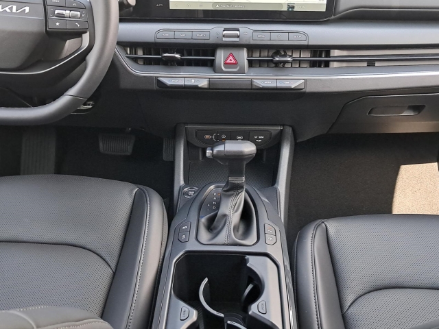 Kia K4 SW – Bild 12