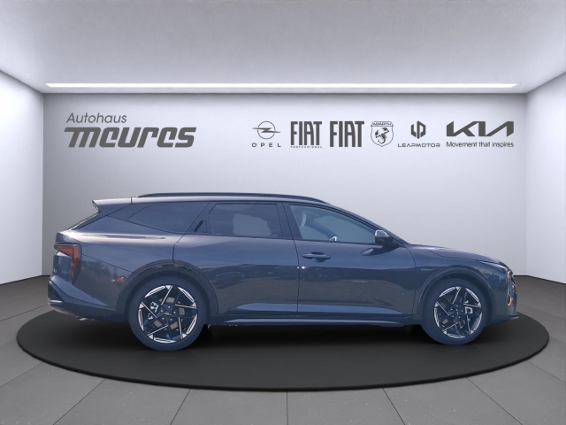Kia K4 SW – Bild 5