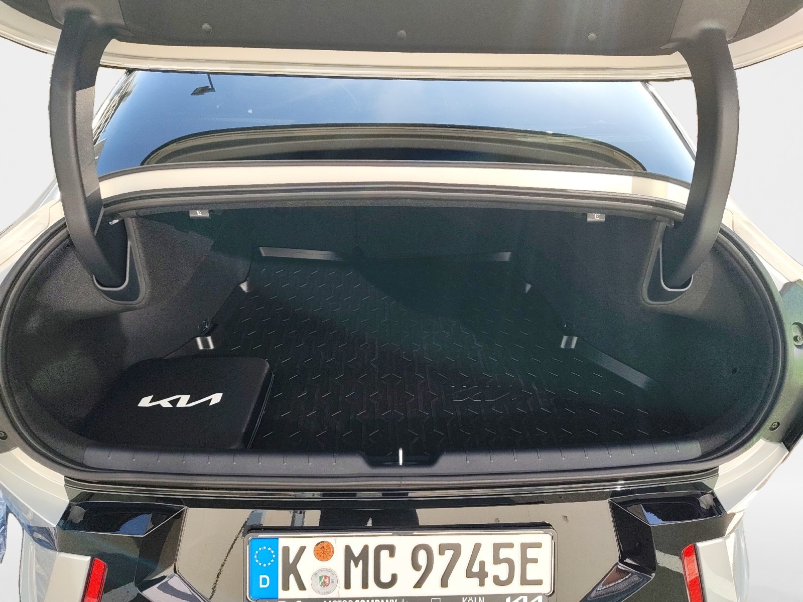 Kia EV4 – Bild 11