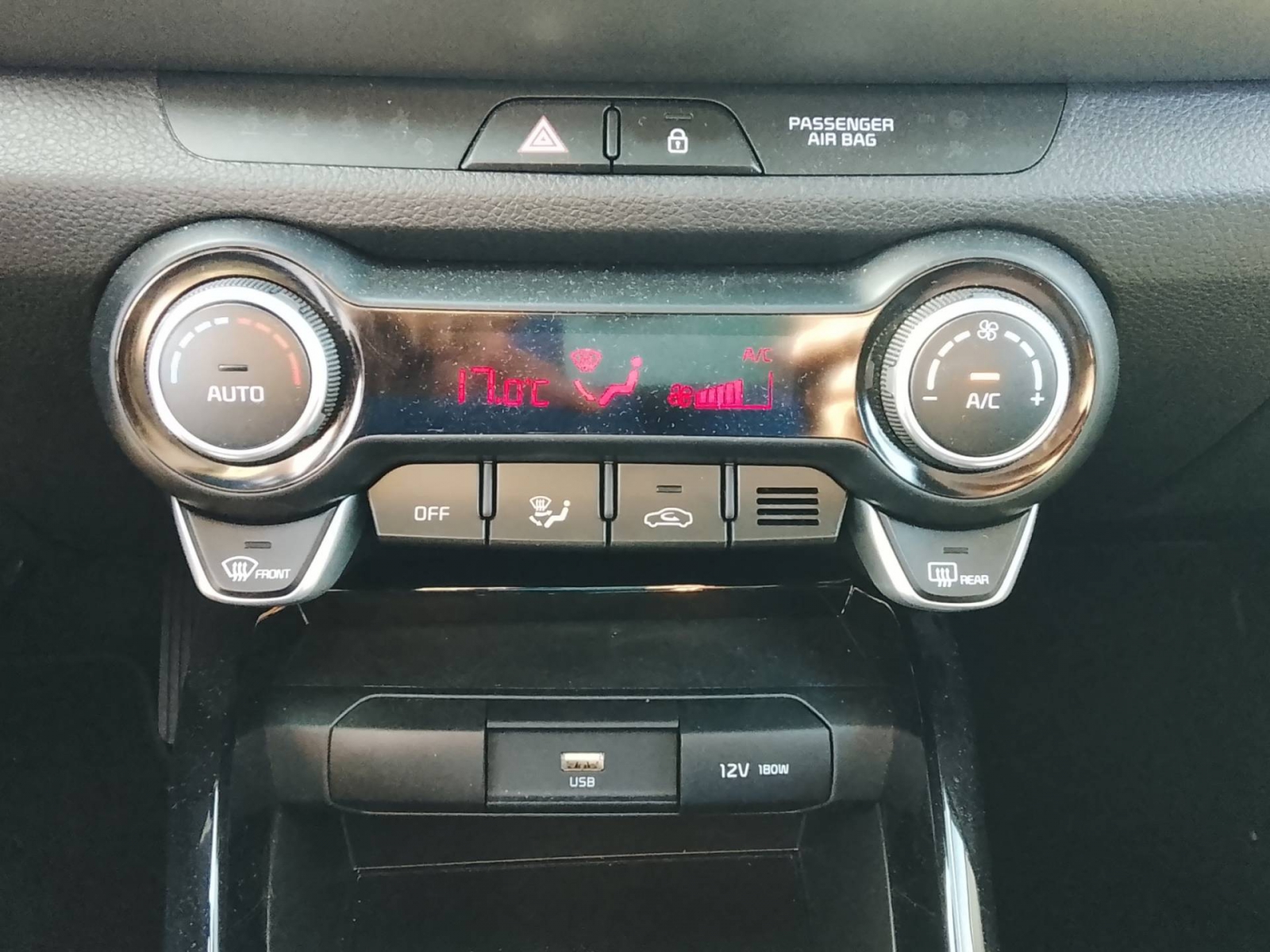 Kia Stonic – Bild 24