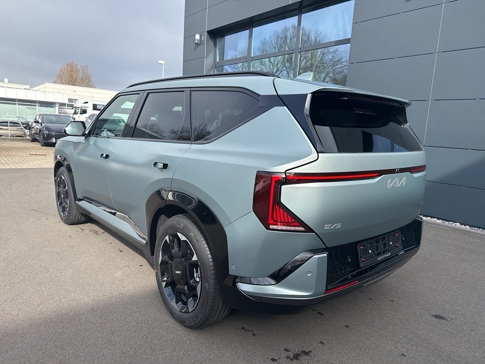 Kia EV5