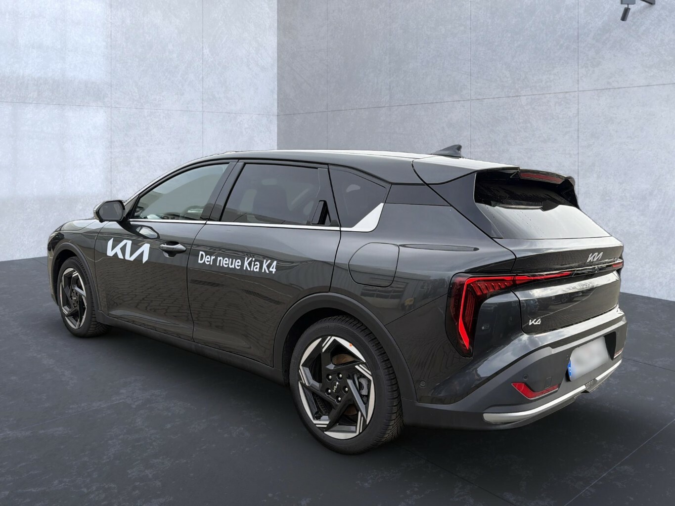 Kia K4 – Bild 2