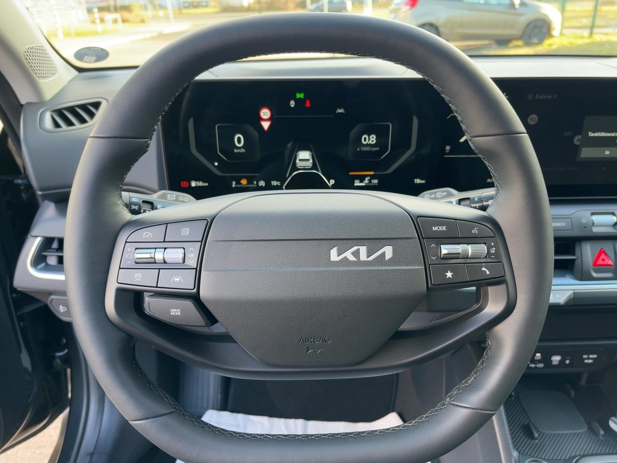 Kia K4 – Bild 12