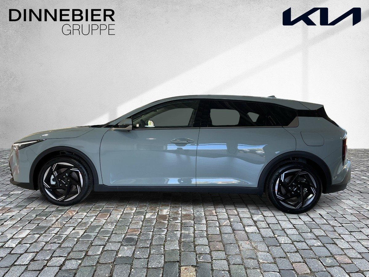 Kia K4
