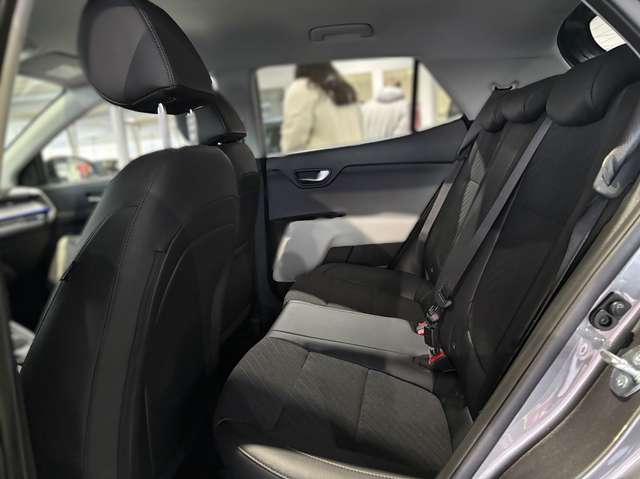 Kia Stonic – Bild 14
