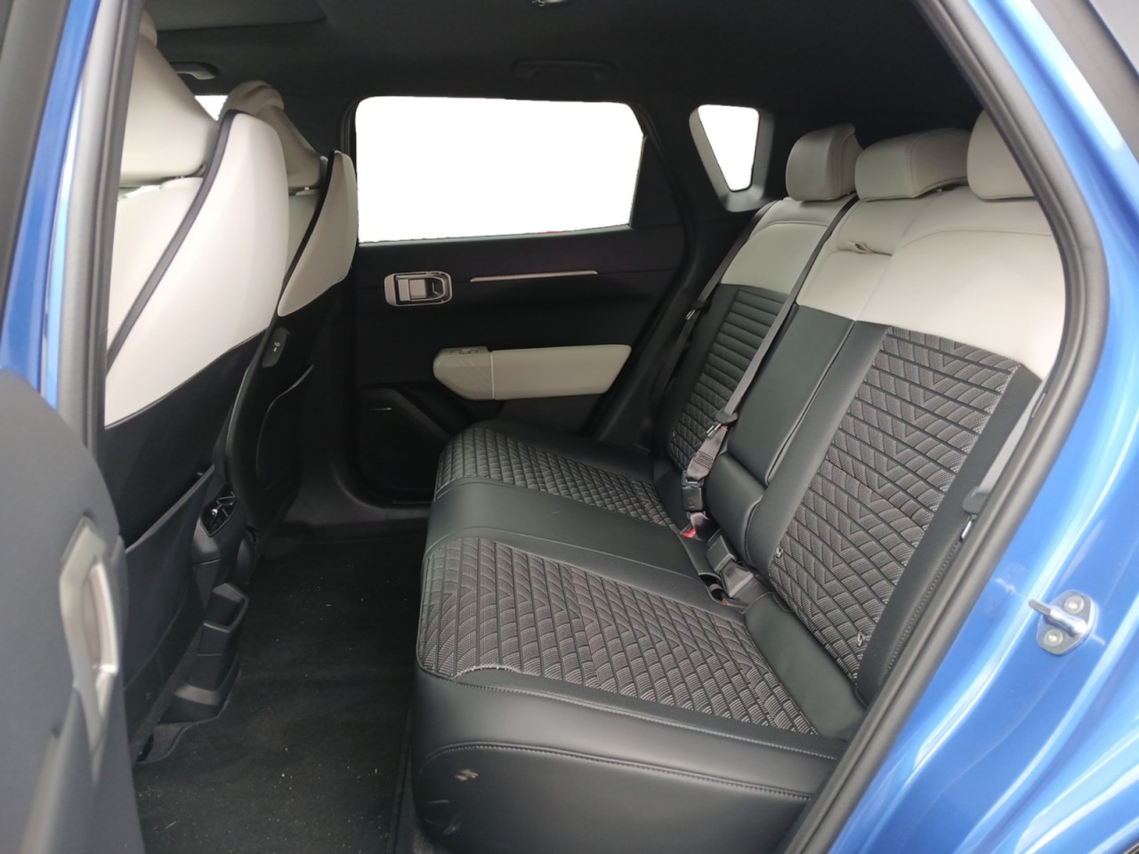 Kia EV4 – Bild 13