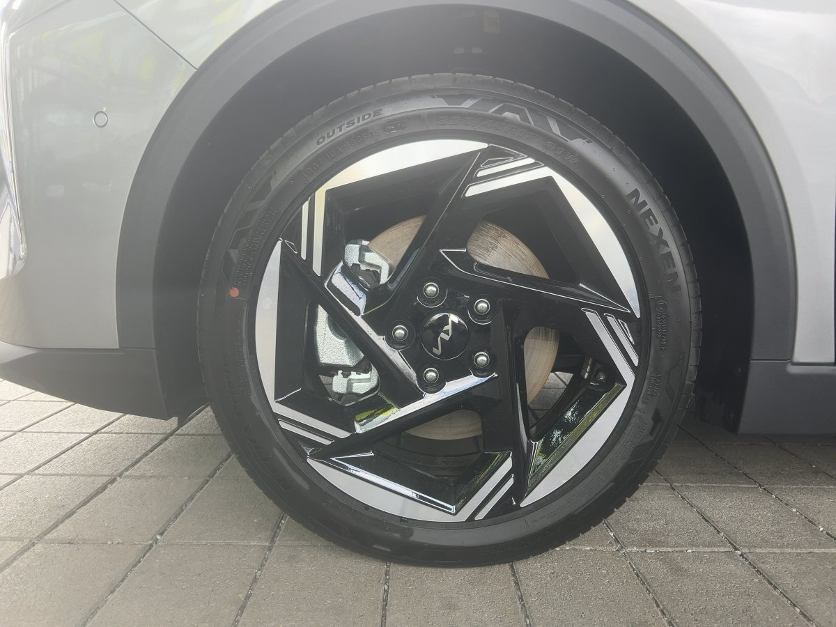Kia K4 – Bild 11