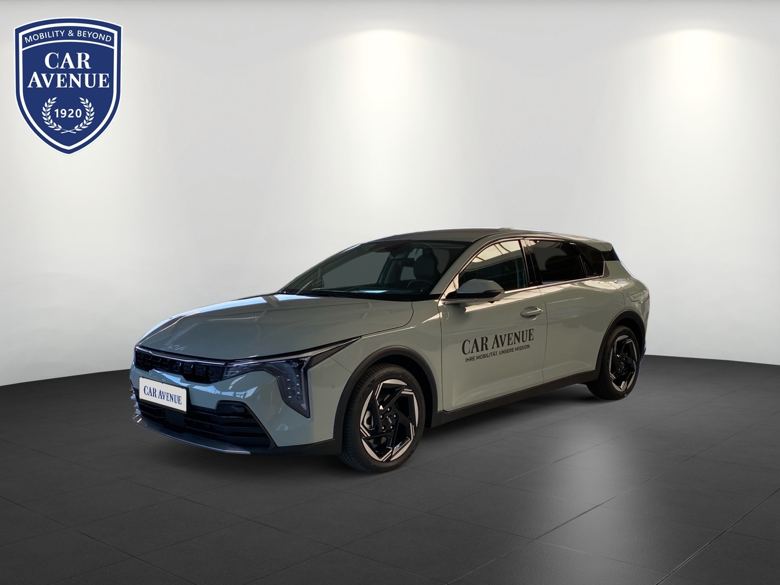 Kia K4