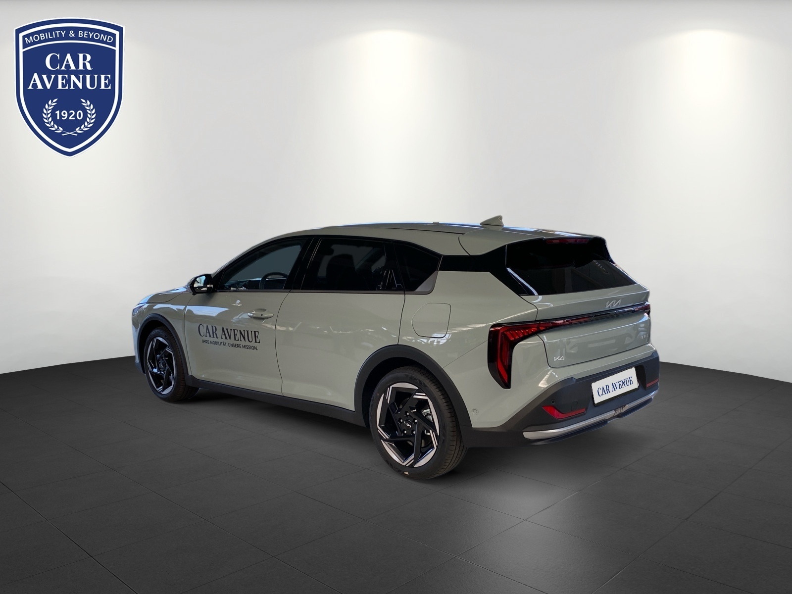 Kia K4