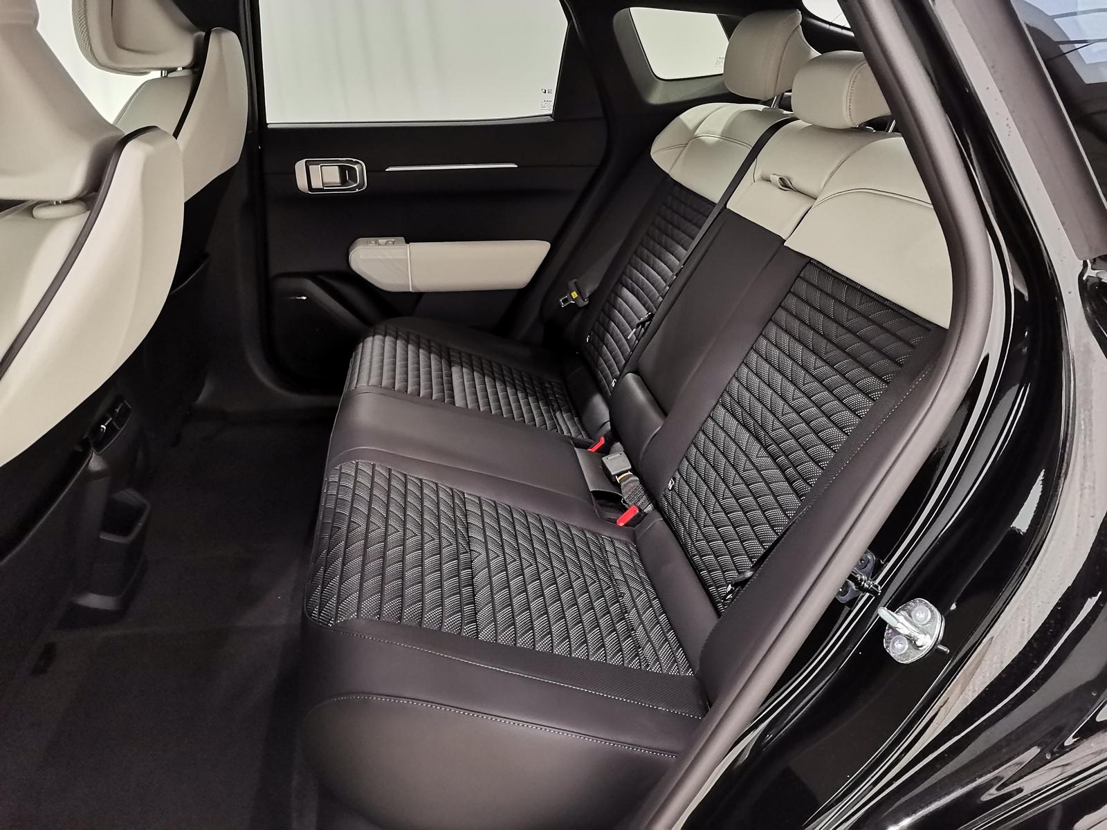 Kia EV4 Fastback – Bild 21