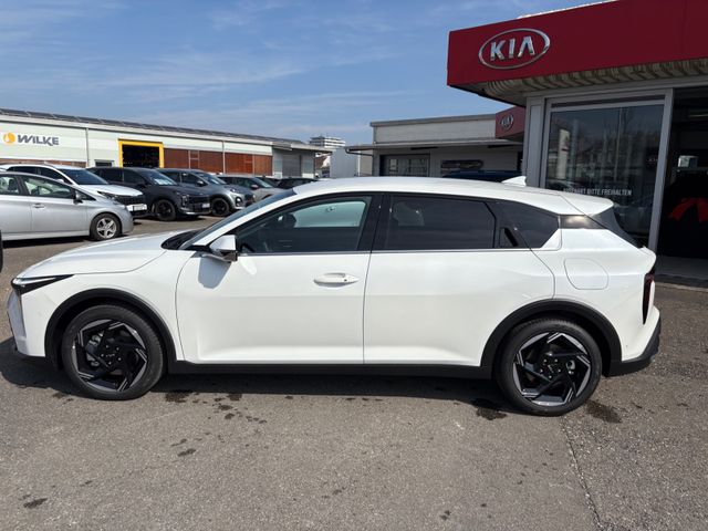 Kia K4