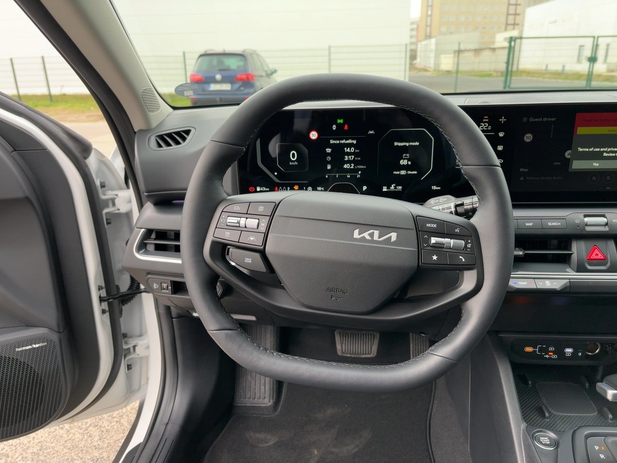 Kia K4 – Bild 12