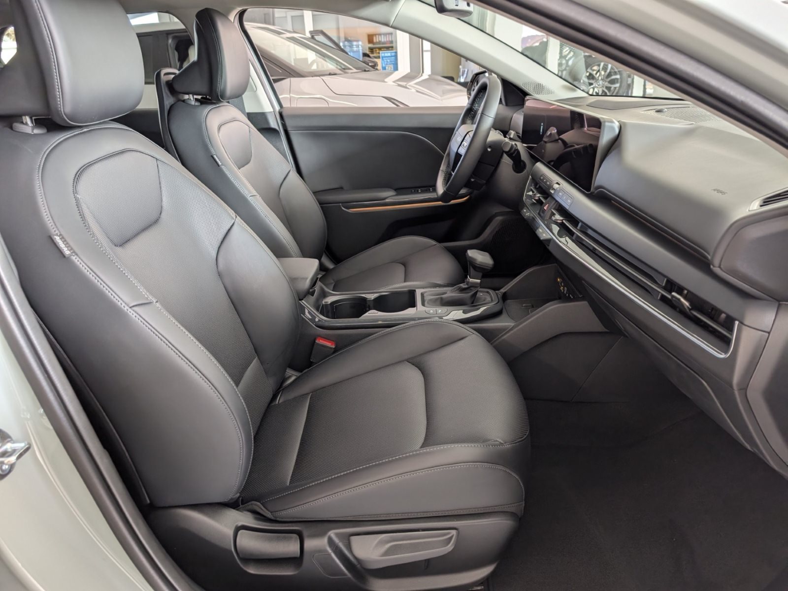 Kia K4 – Bild 14
