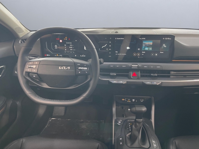Kia K4 SW – Bild 10