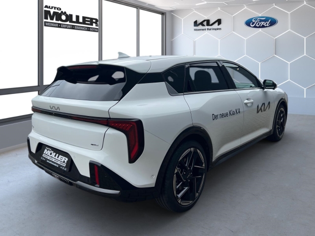 Kia K4