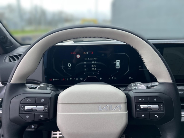 Kia K4 – Bild 8