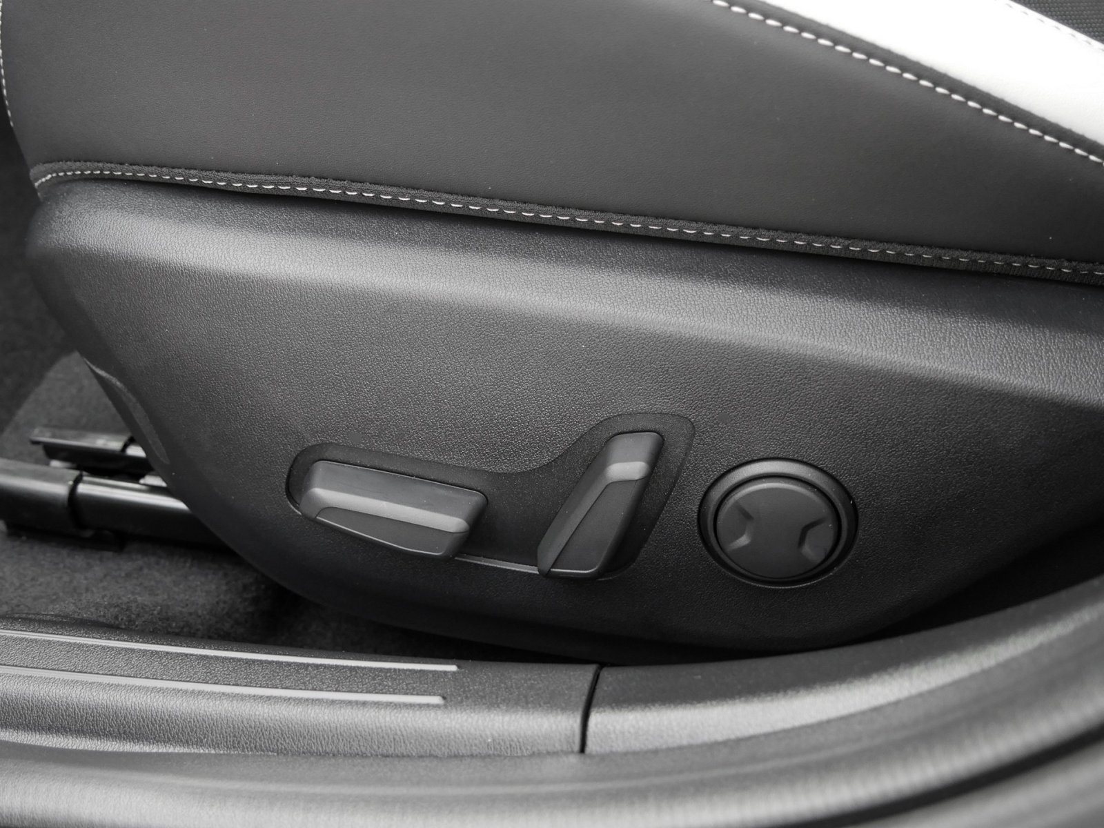 Kia K4 – Bild 11