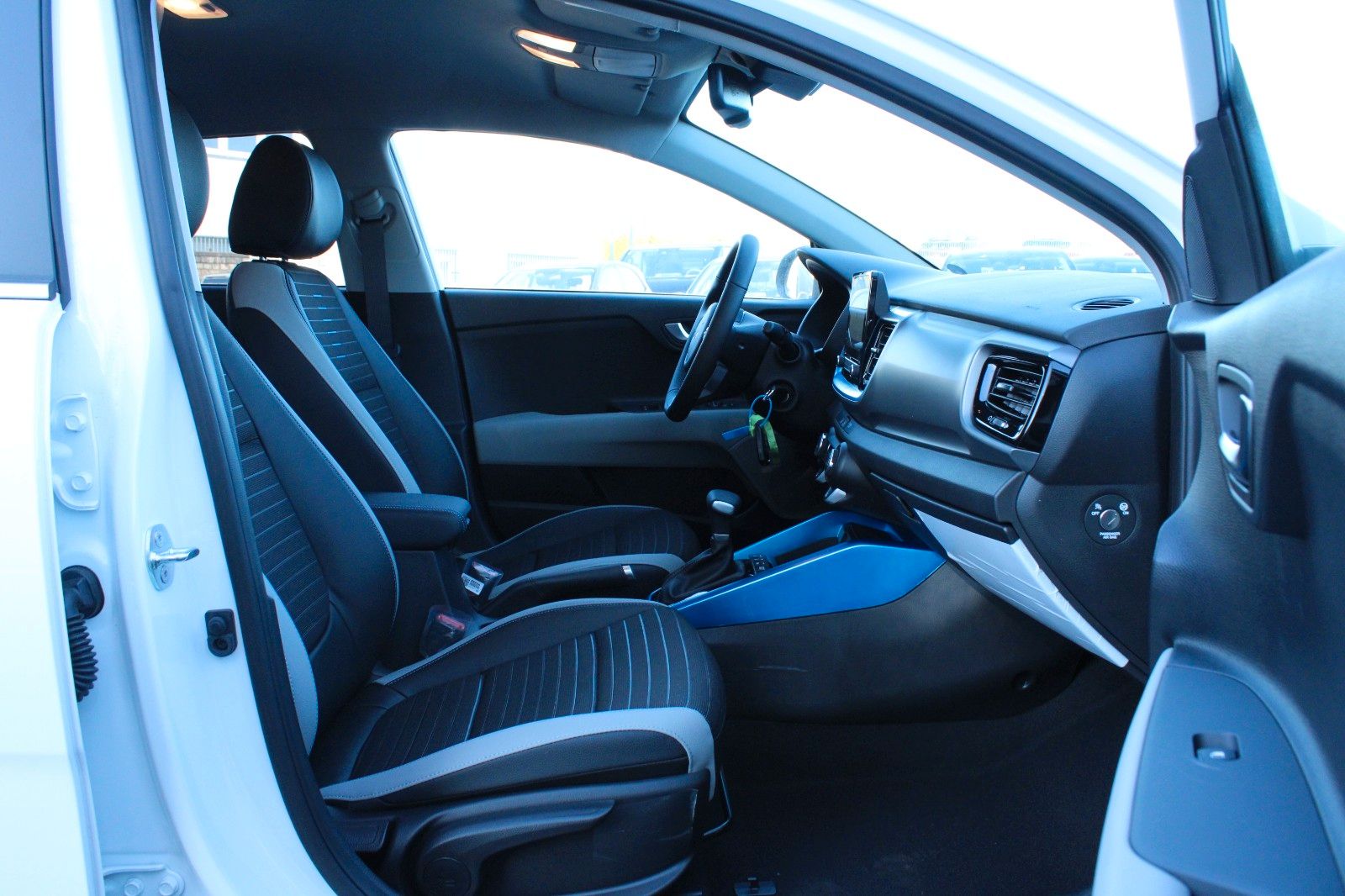 Kia Stonic – Bild 12