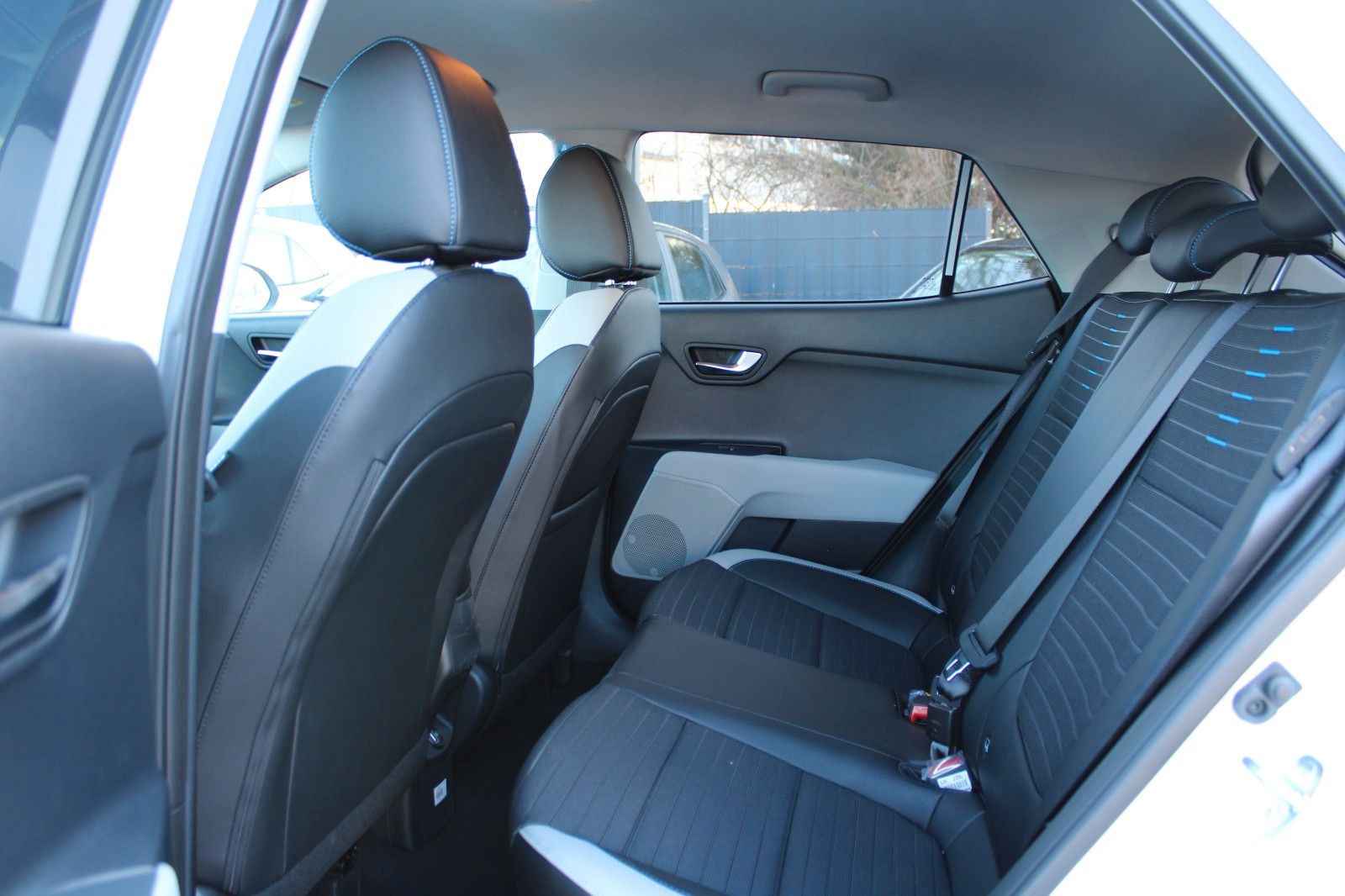 Kia Stonic – Bild 9