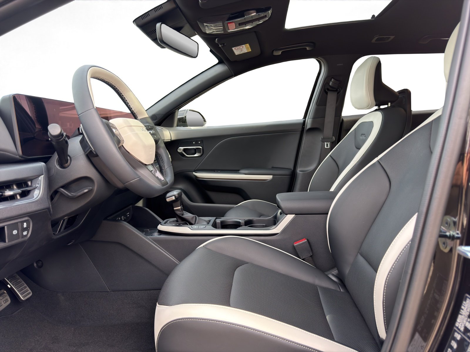 Kia K4 SW – Bild 10