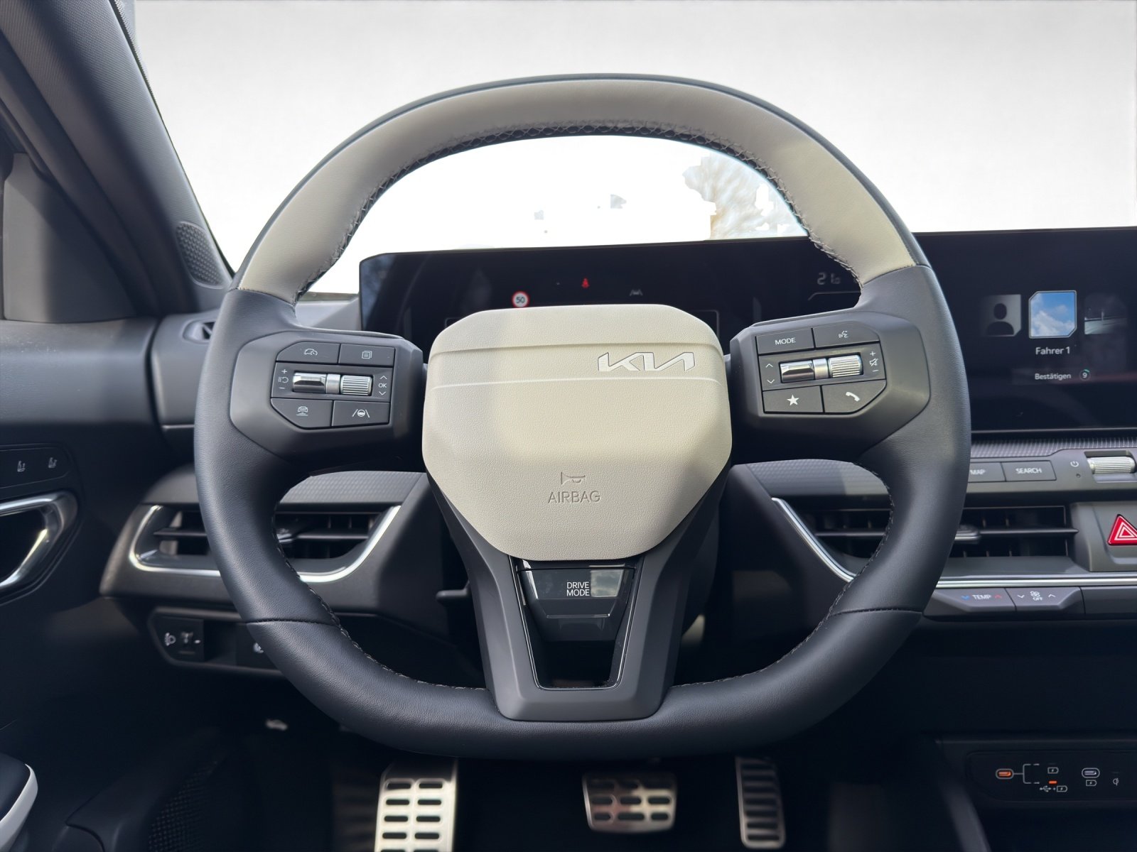 Kia K4 SW – Bild 11