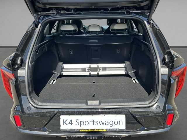 Kia K4 SW – Bild 9