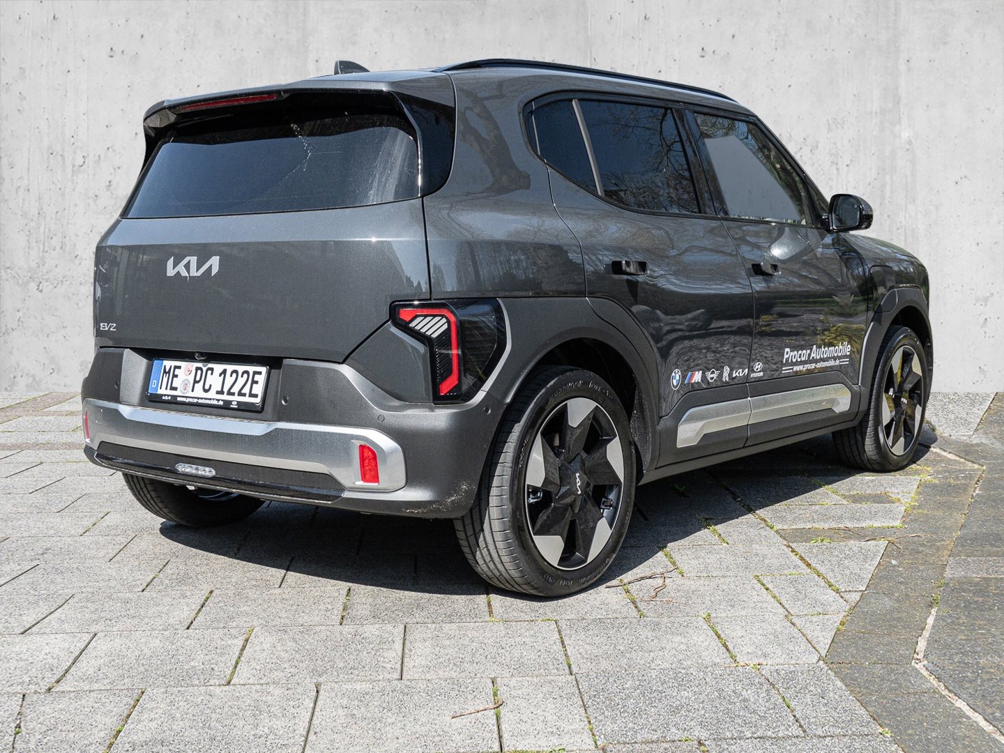 Kia EV2