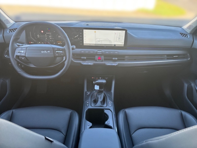 Kia K4 SW – Bild 11