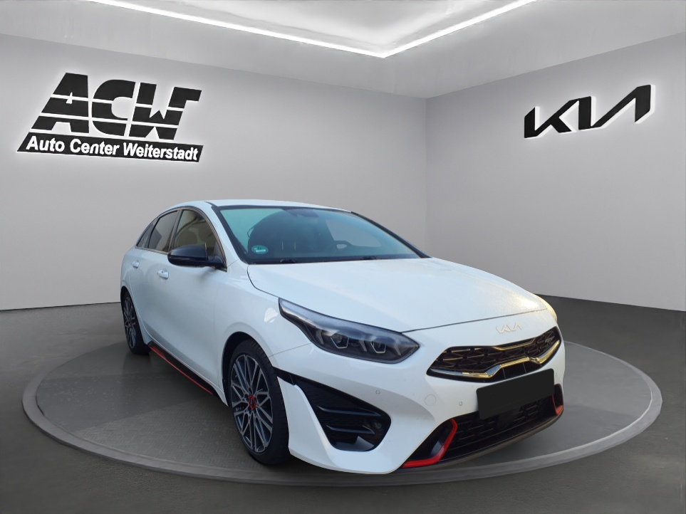 Kia ProCeed