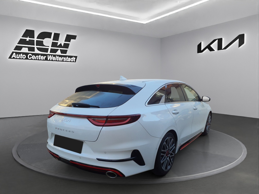 Kia ProCeed
