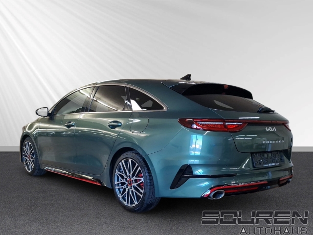 Kia ProCeed