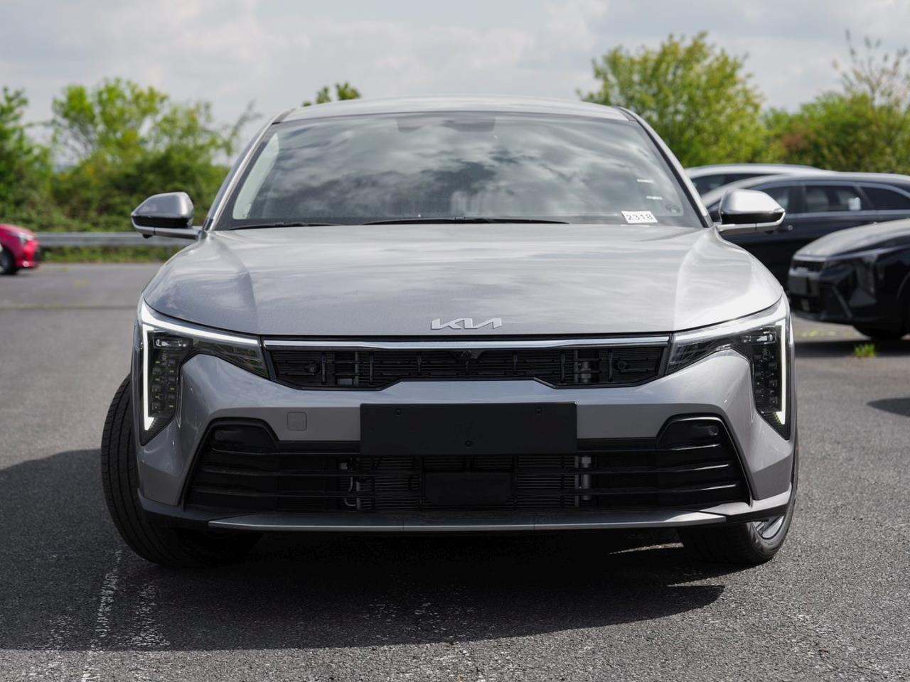 Kia K4