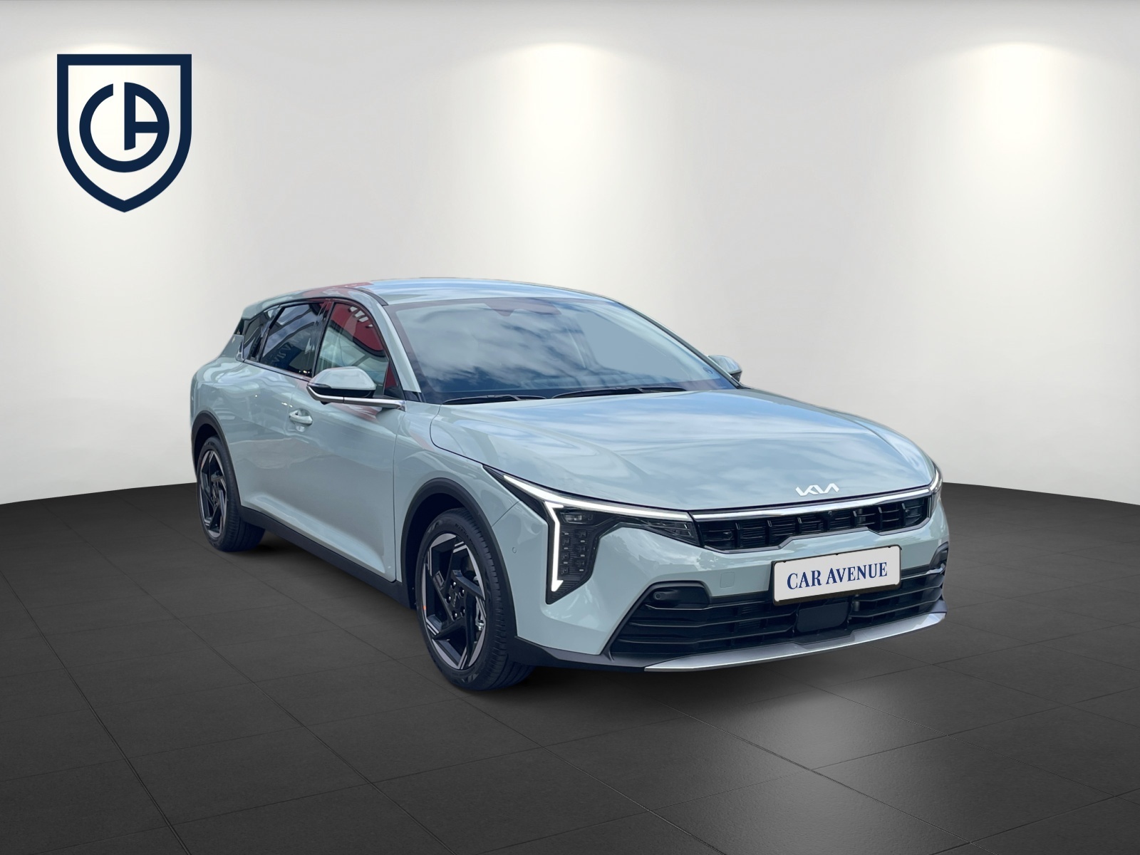 Kia K4
