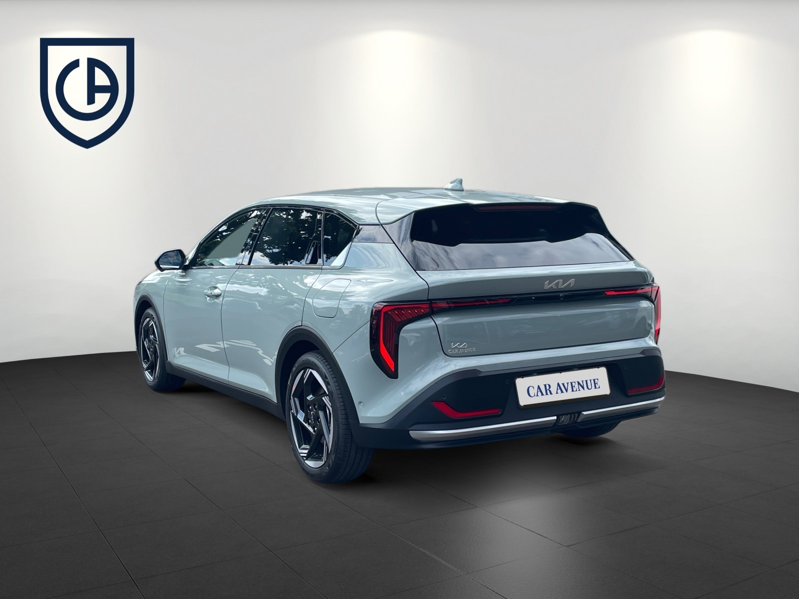 Kia K4
