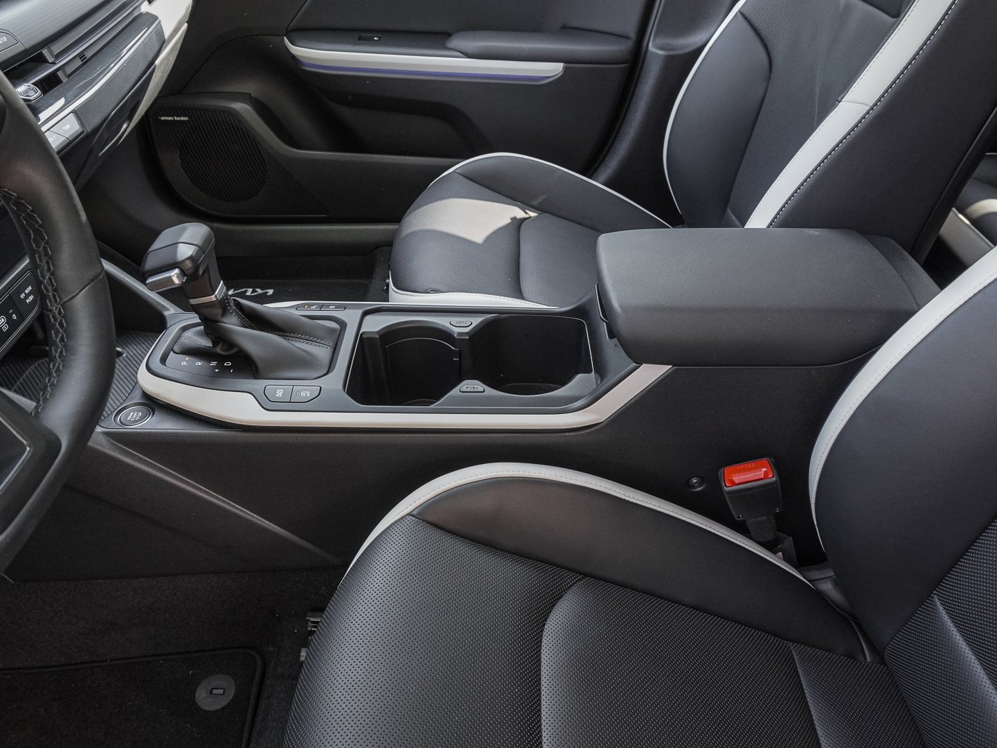 Kia K4 SW – Bild 13