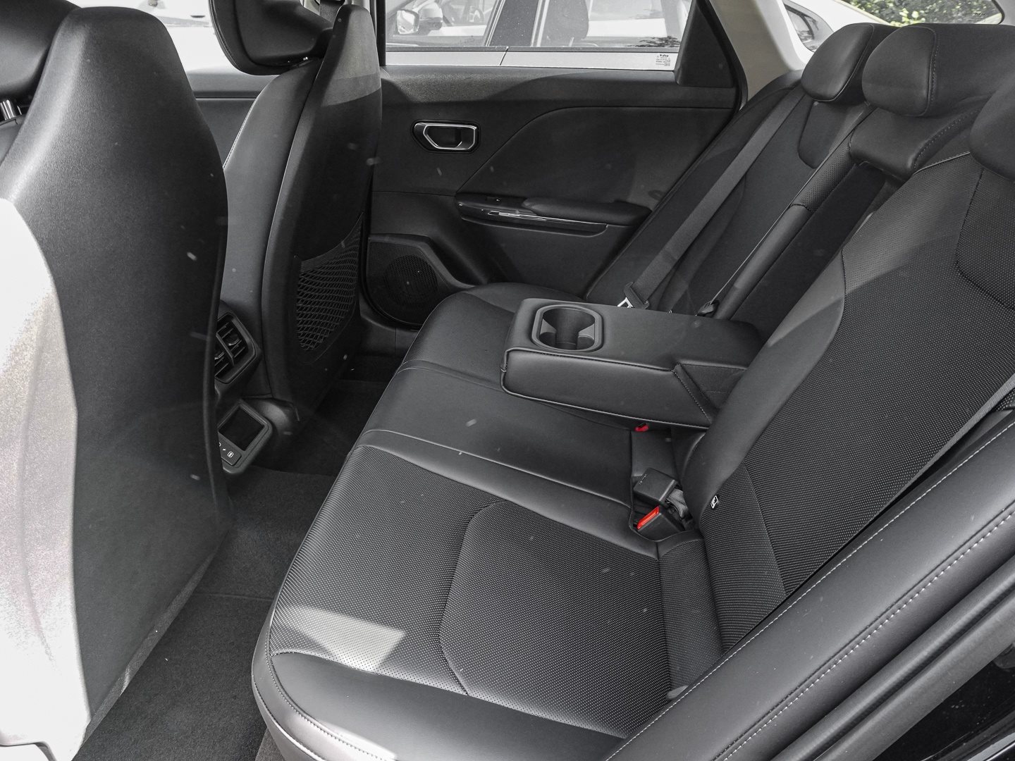 Kia K4 SW – Bild 14