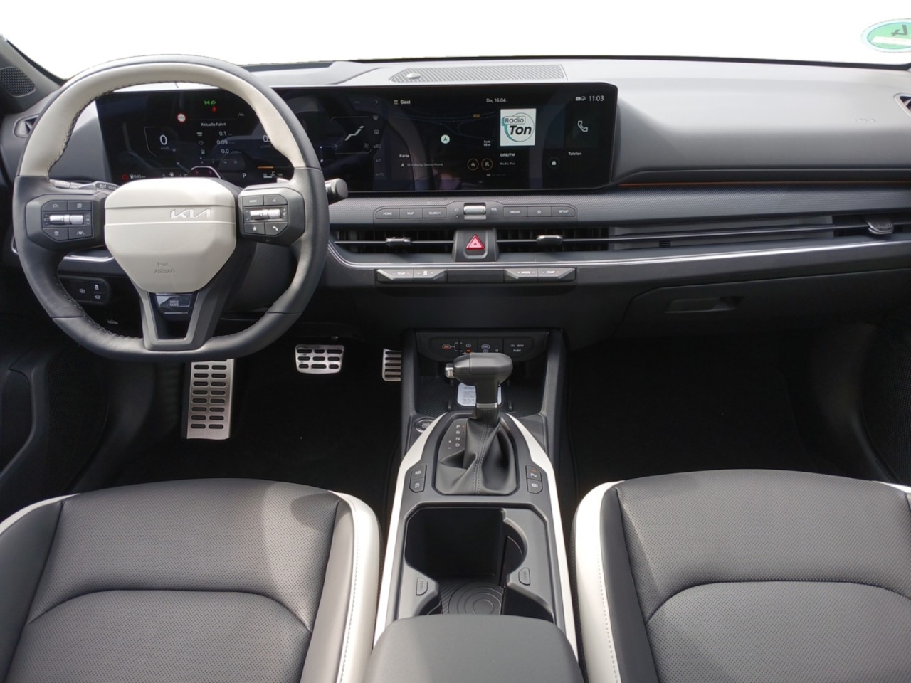Kia K4 SW – Bild 10