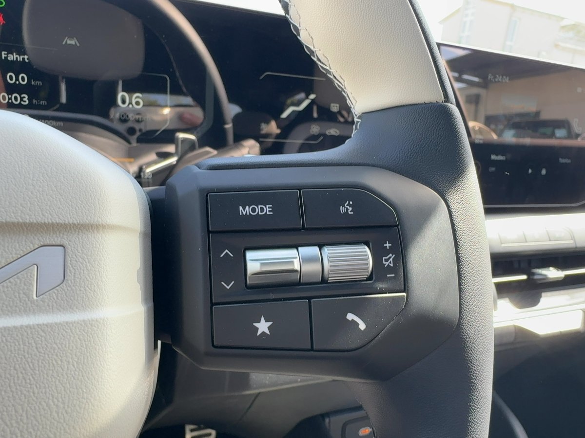 Kia K4 SW – Bild 14