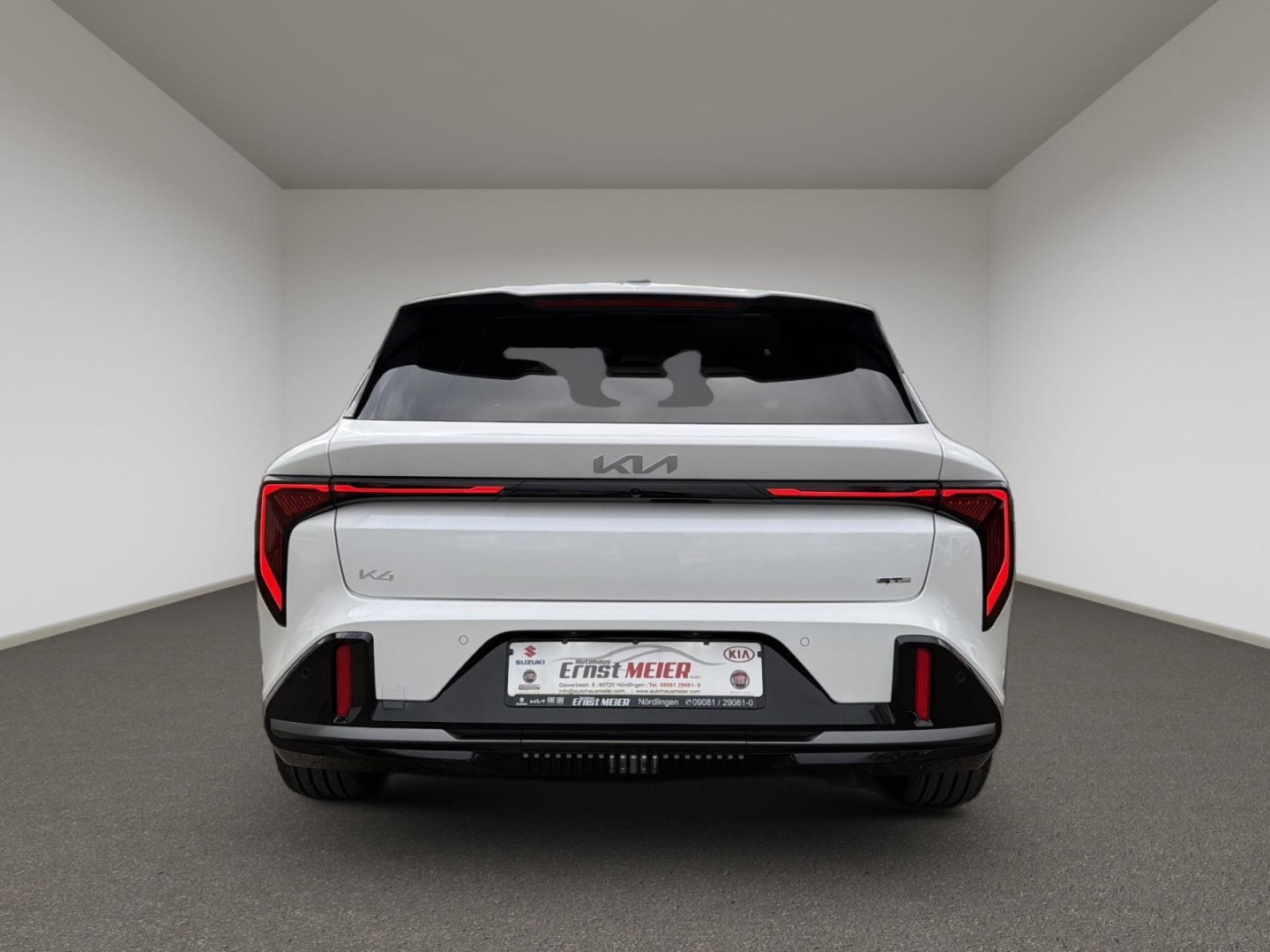 Kia K4