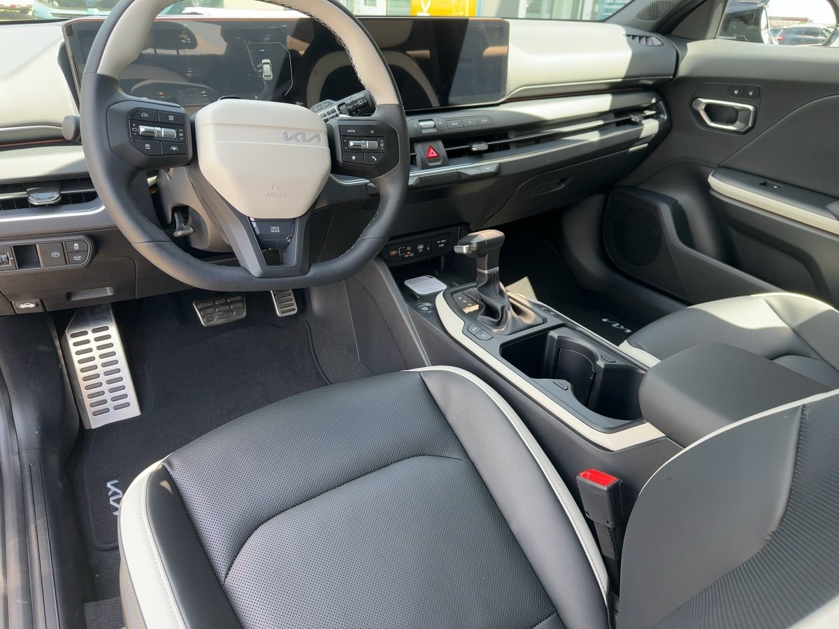 Kia K4 SW – Bild 11