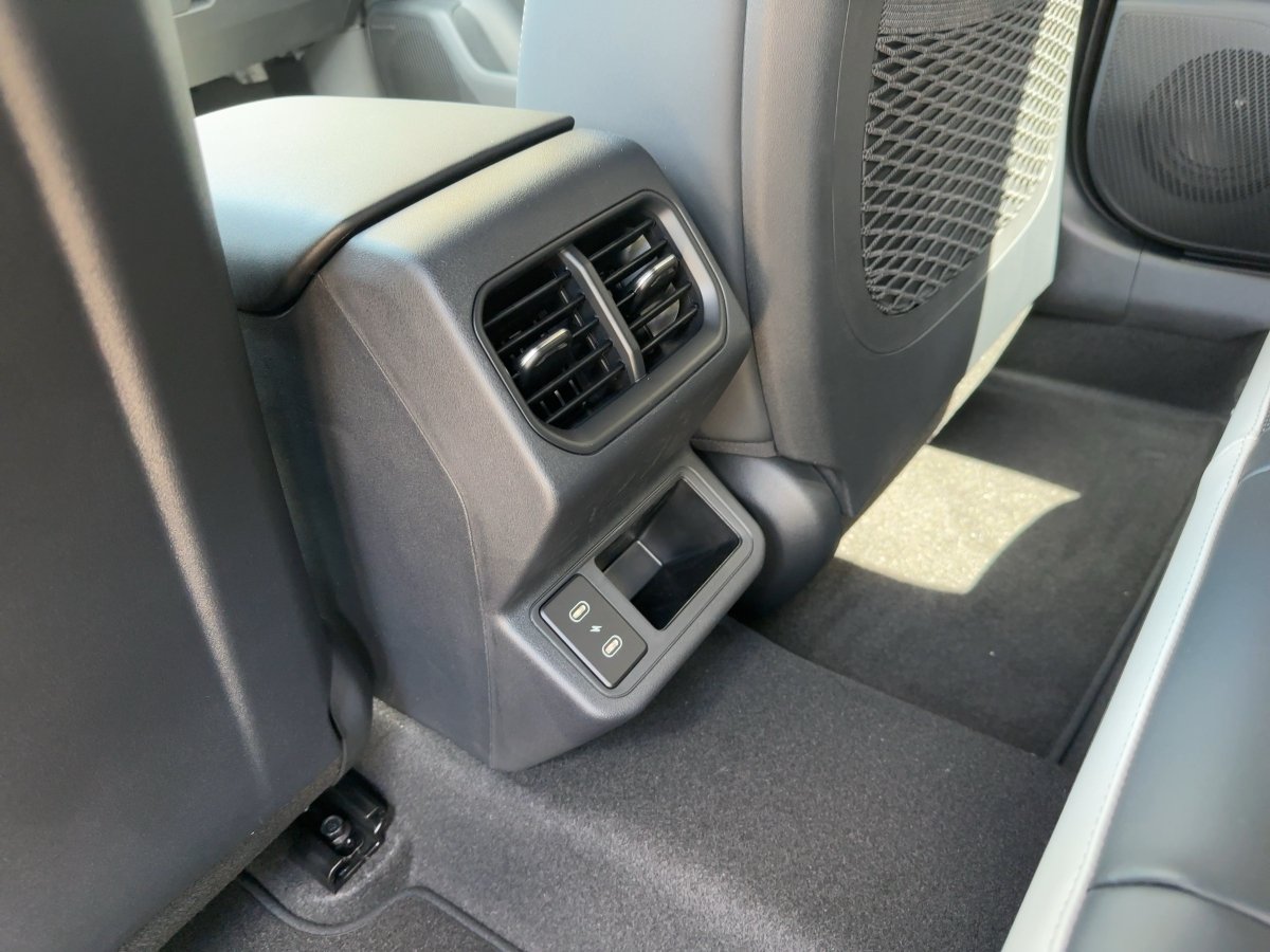 Kia K4 SW – Bild 20