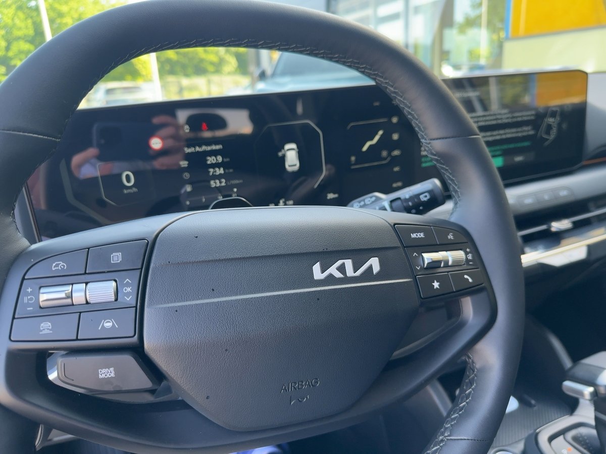 Kia K4 – Bild 12
