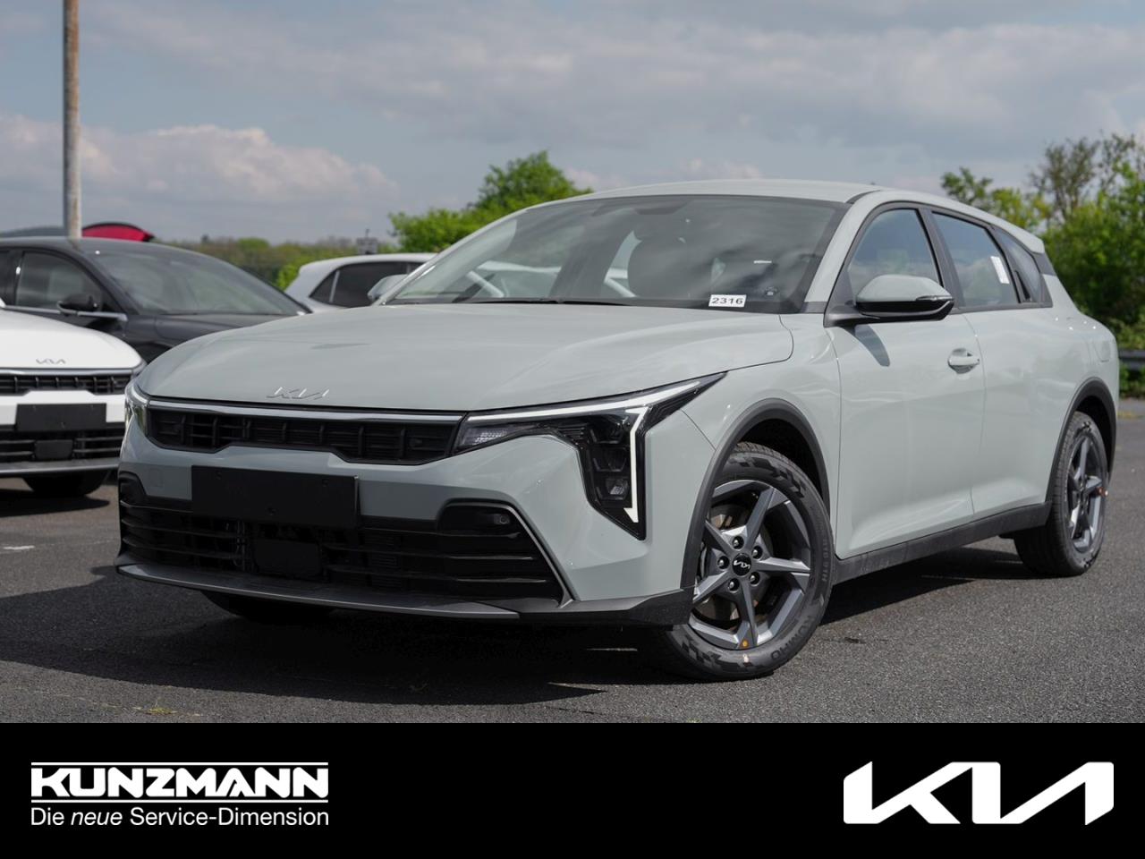 Kia K4