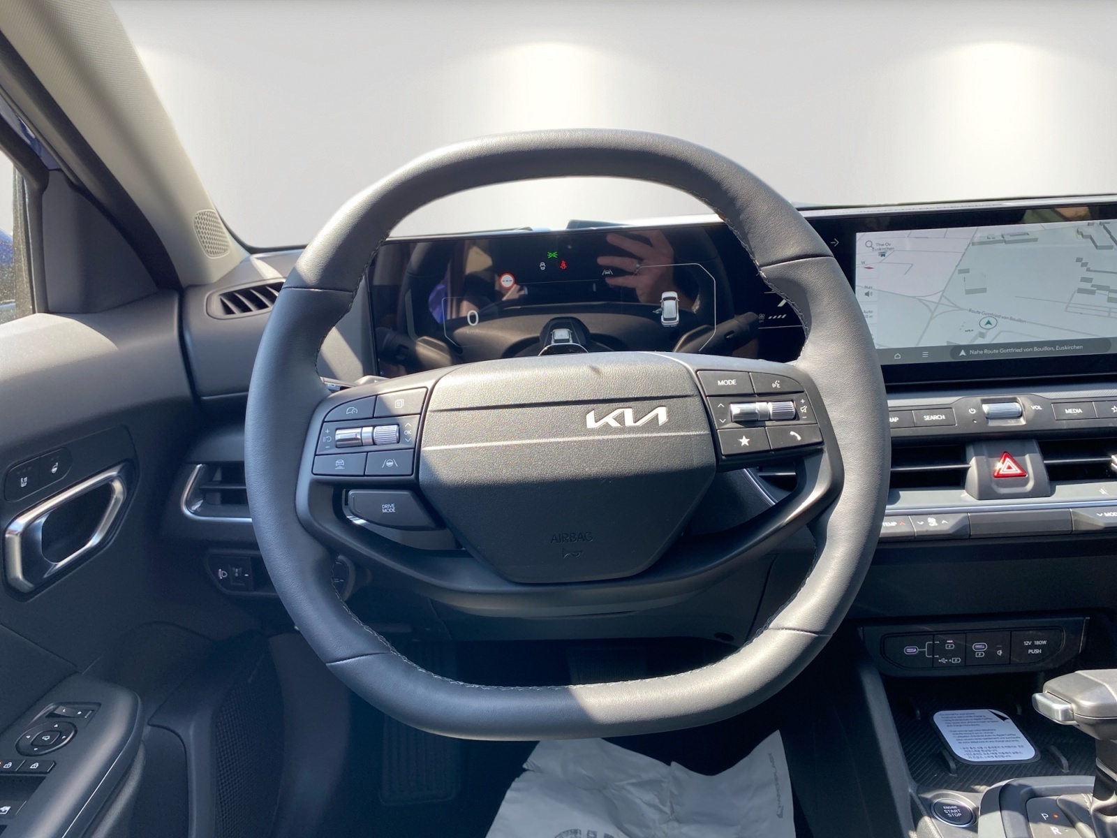 Kia K4 SW – Bild 11