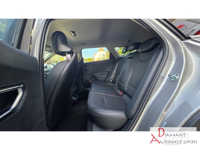 Kia K4 SW – Bild 10